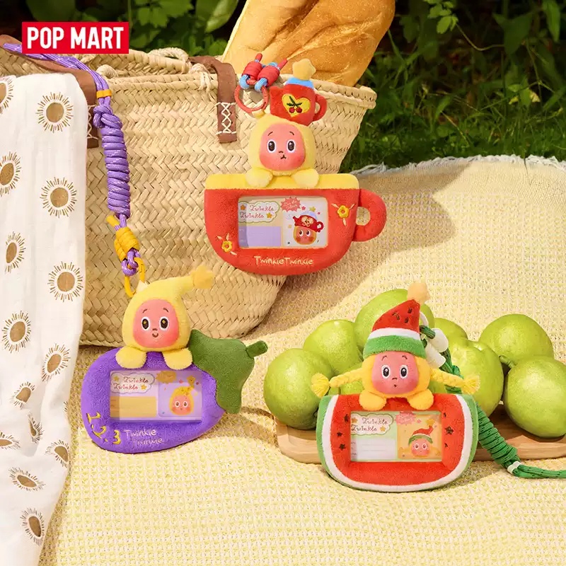 POP MART Twinkle Twinkle Live  - Action Figure Stand 评论和价格
