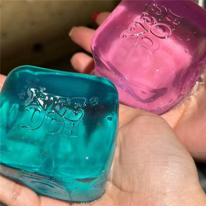 NeeDoh Nice Cube Squish Toy, S - Fidget Cube Original 评论和价格